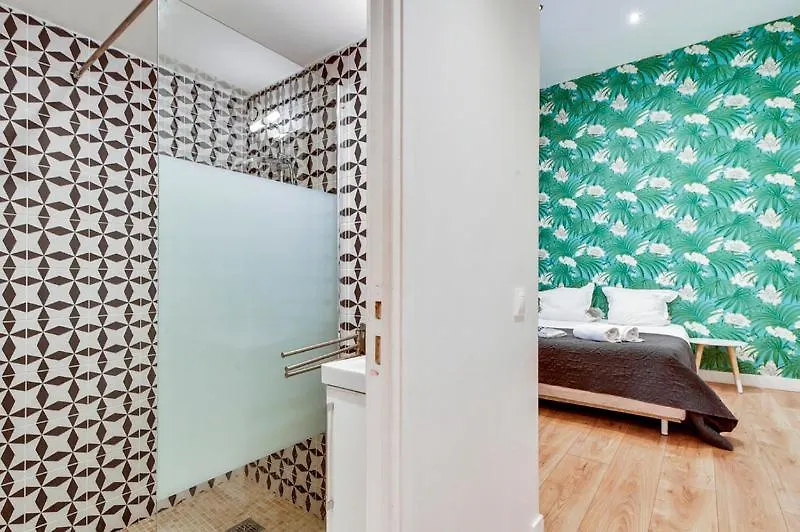 106-Suite Cece - Superb Duplex In Paris Apartment