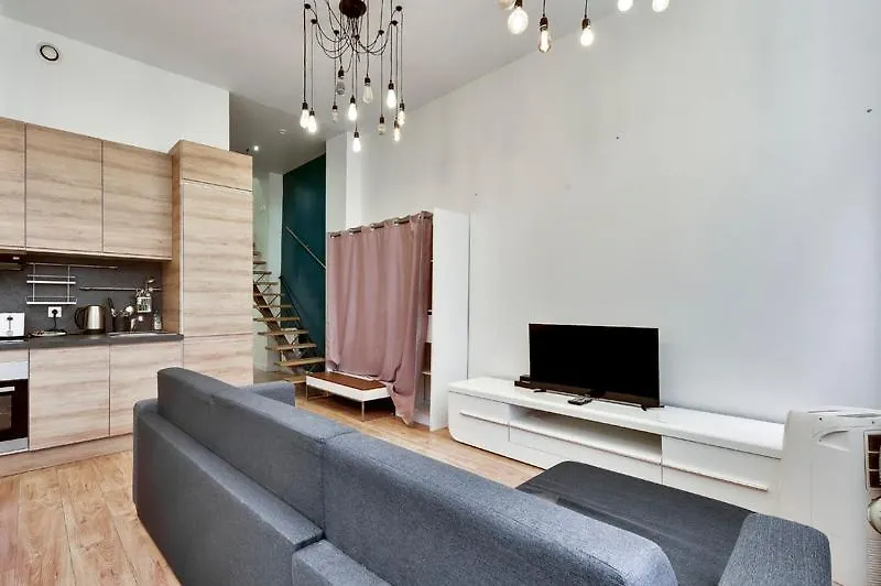 106-Suite Cece - Superb Duplex In Paris